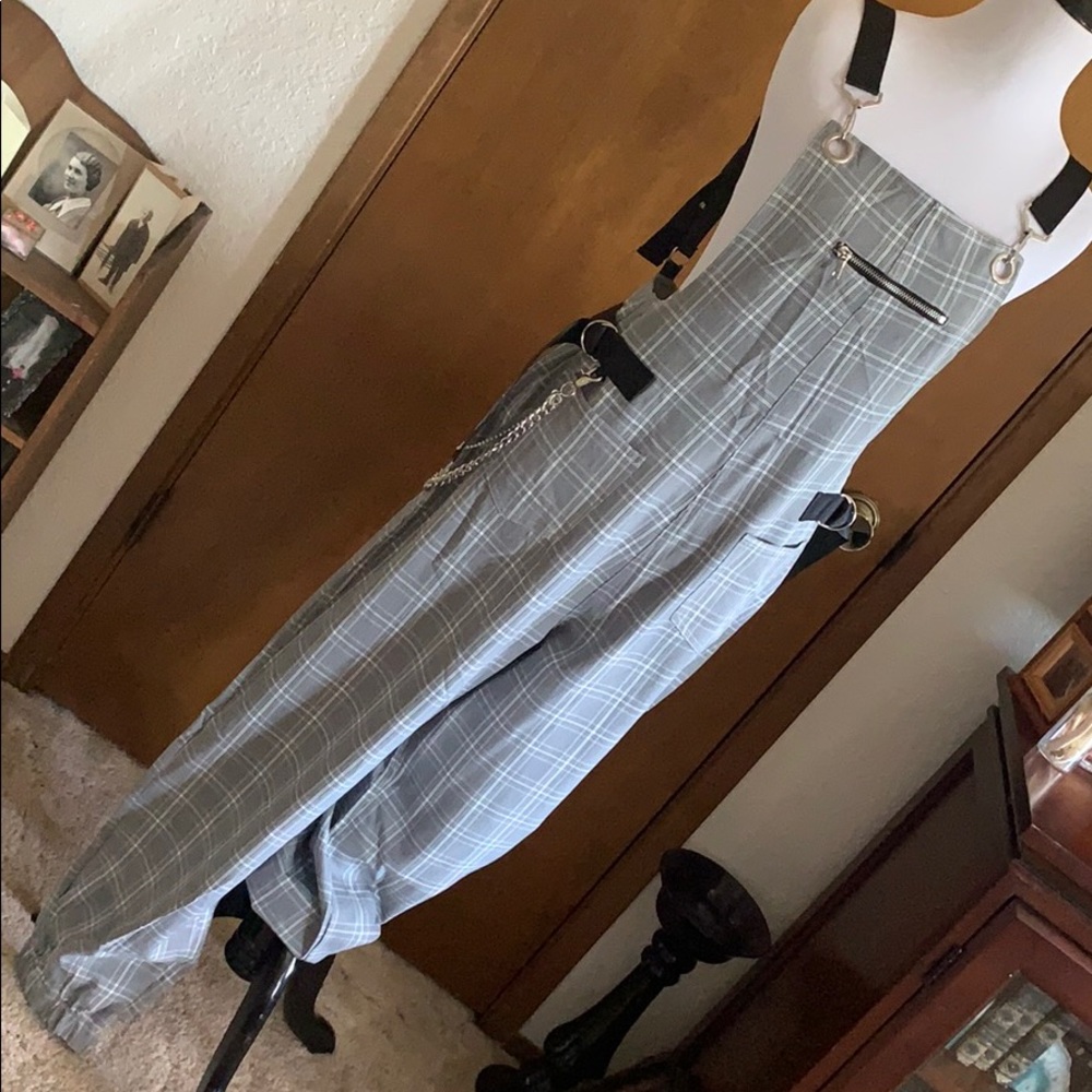 🖤Sold🖤 Grunge style overalls